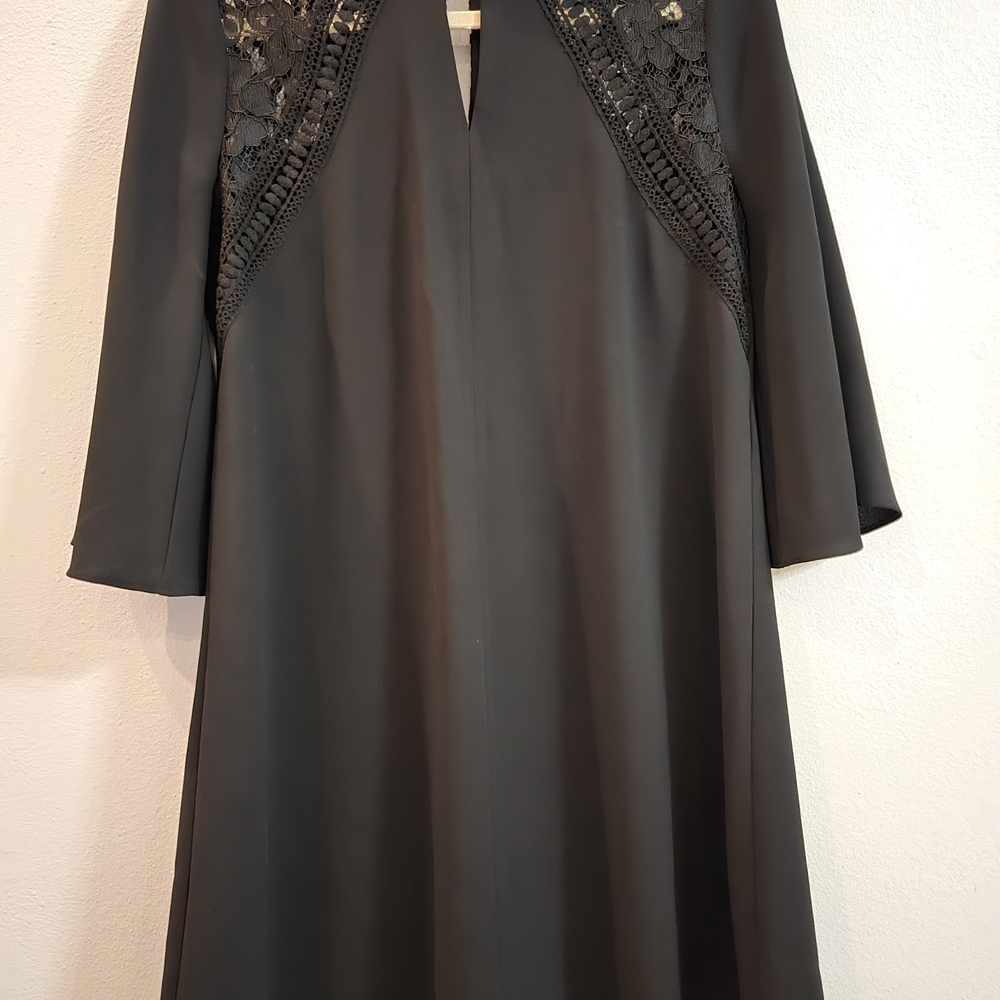 CeCe Elegant Black Long Sleeve Dress with Lace Detail
